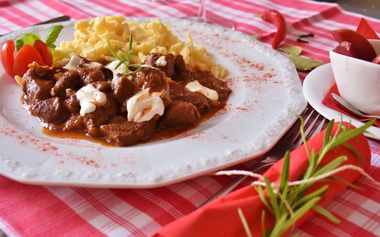 Fondo de pantalla Hungarian Goulash 1280x800