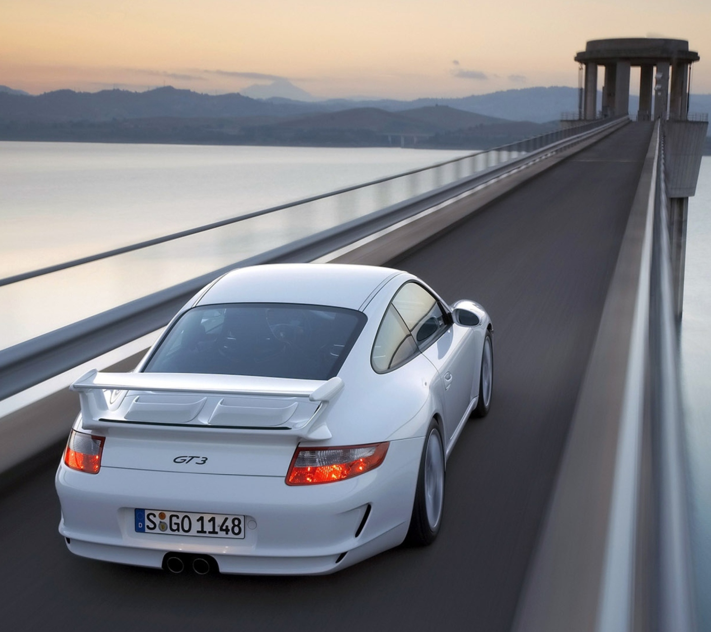 Screenshot №1 pro téma Porsche 911 Gt3 1440x1280