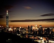 Fondo de pantalla City At Twilight 220x176