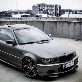 BMW 3 Series - Obrázkek zdarma pro 2048x2048