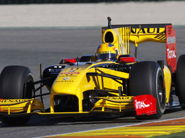 Das Renault R30 F1 Wallpaper 640x480