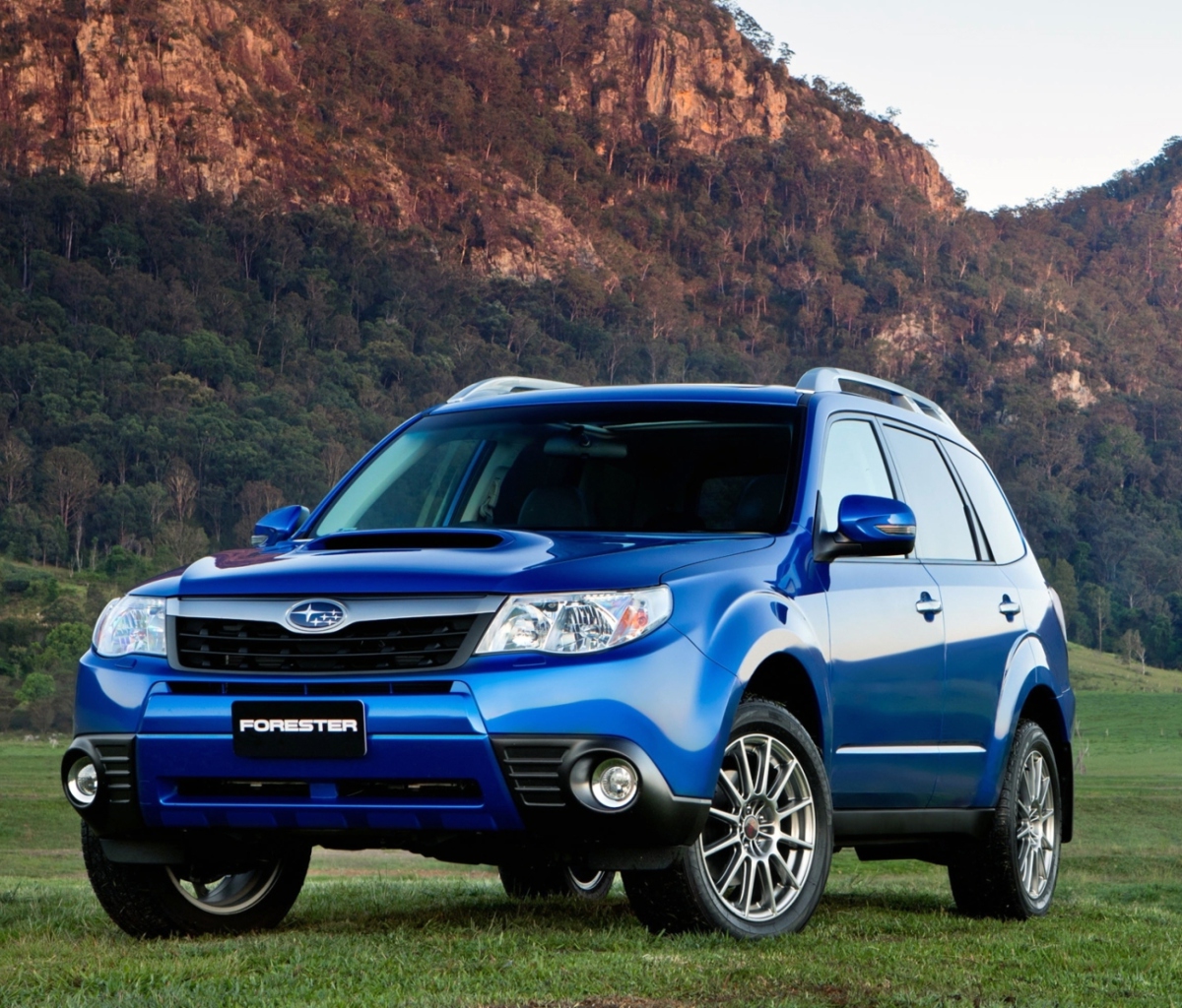 Обои Subaru Forester 1200x1024