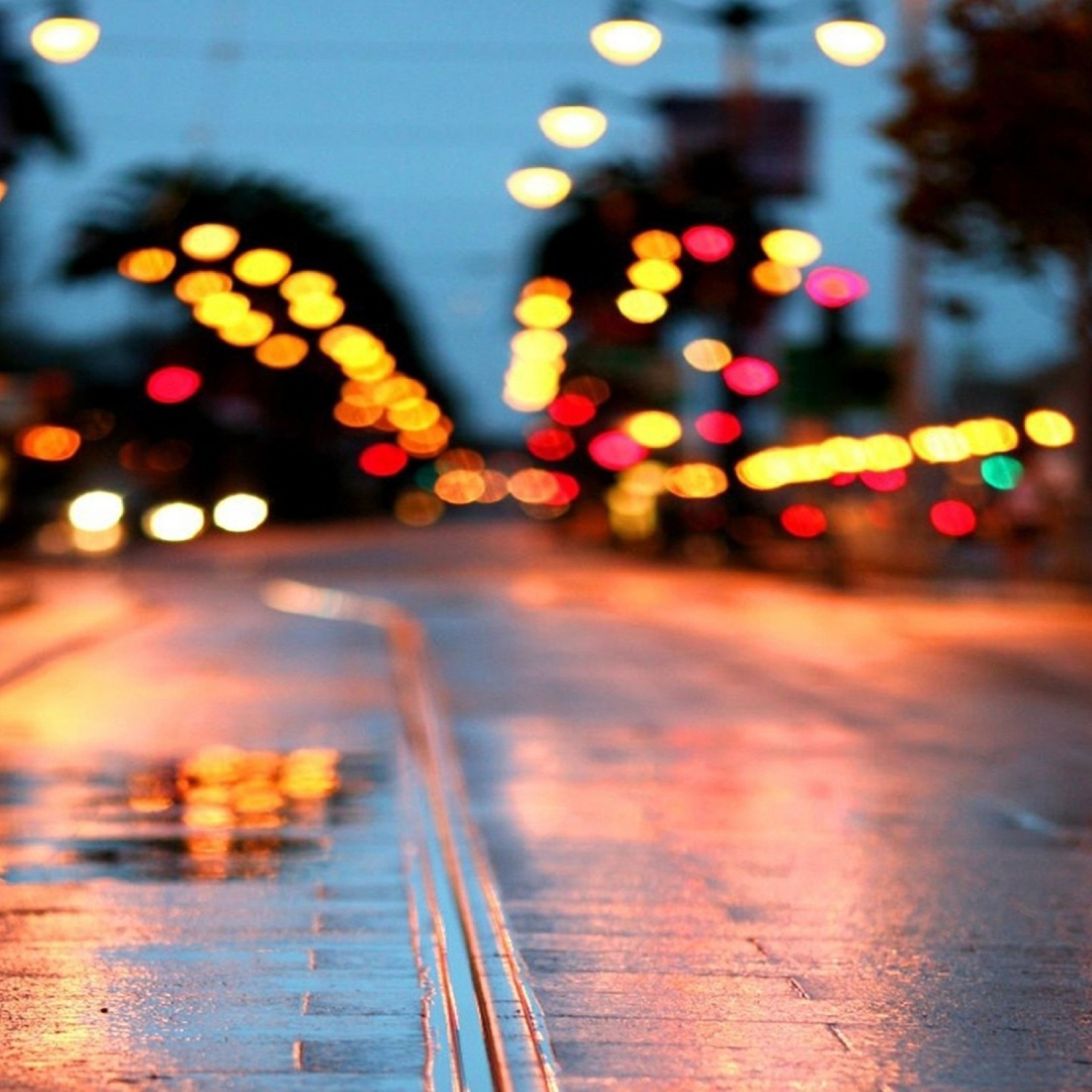 City Lights After Rain screenshot #1 2048x2048