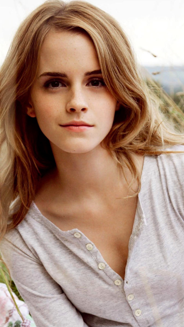 Fondo de pantalla Emma Watson 750x1334