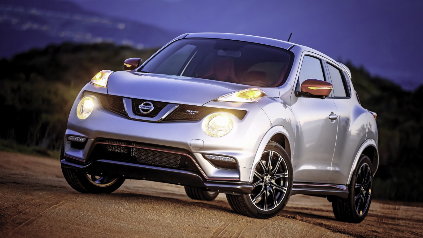 Обои Nissan Juke Nismo RS 1366x768