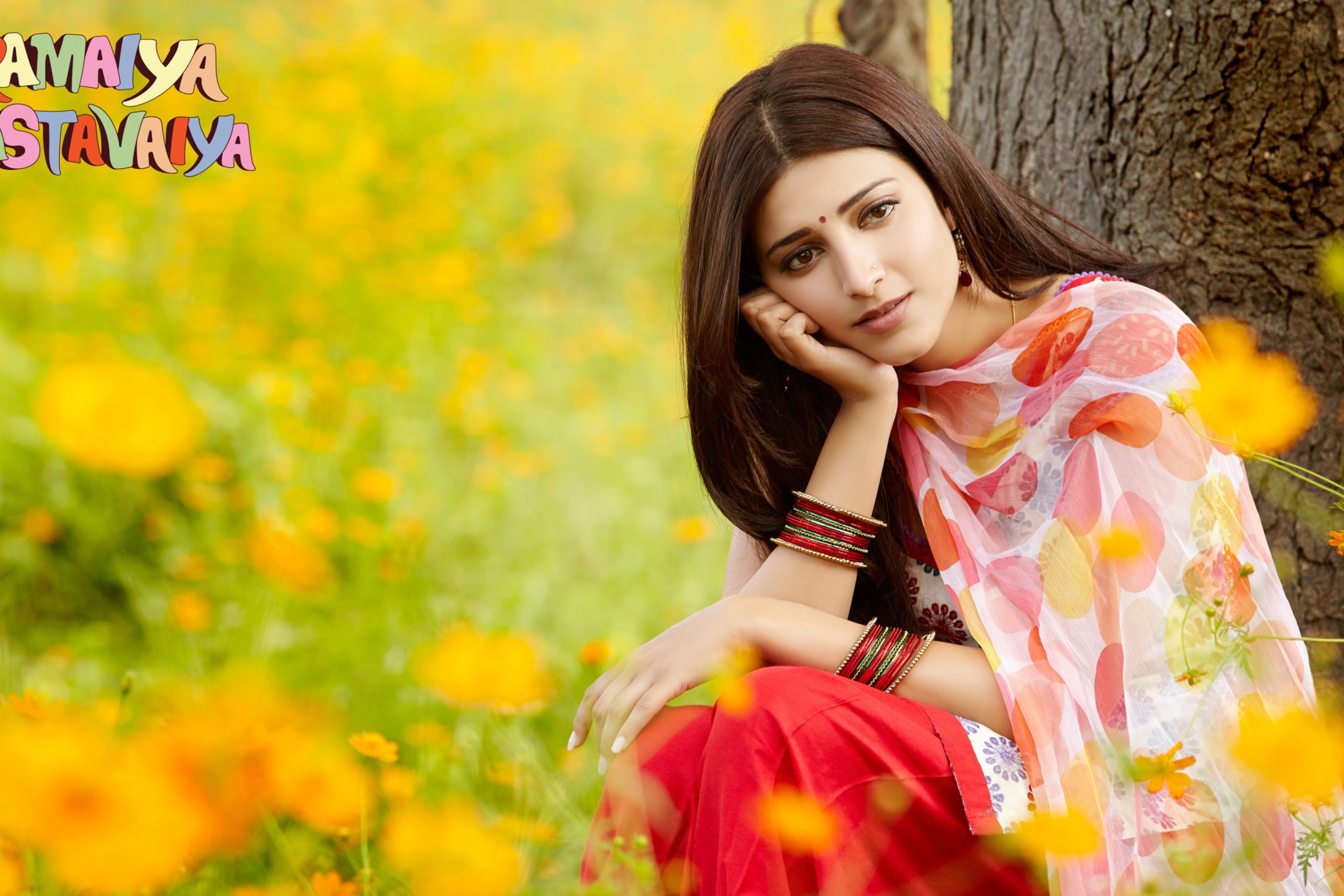 Screenshot №1 pro téma Shruti Hassan In Ramaiya Vastavaiya 2880x1920