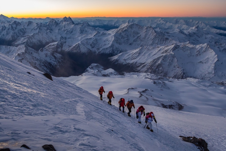 Fondo de pantalla Mountaineering