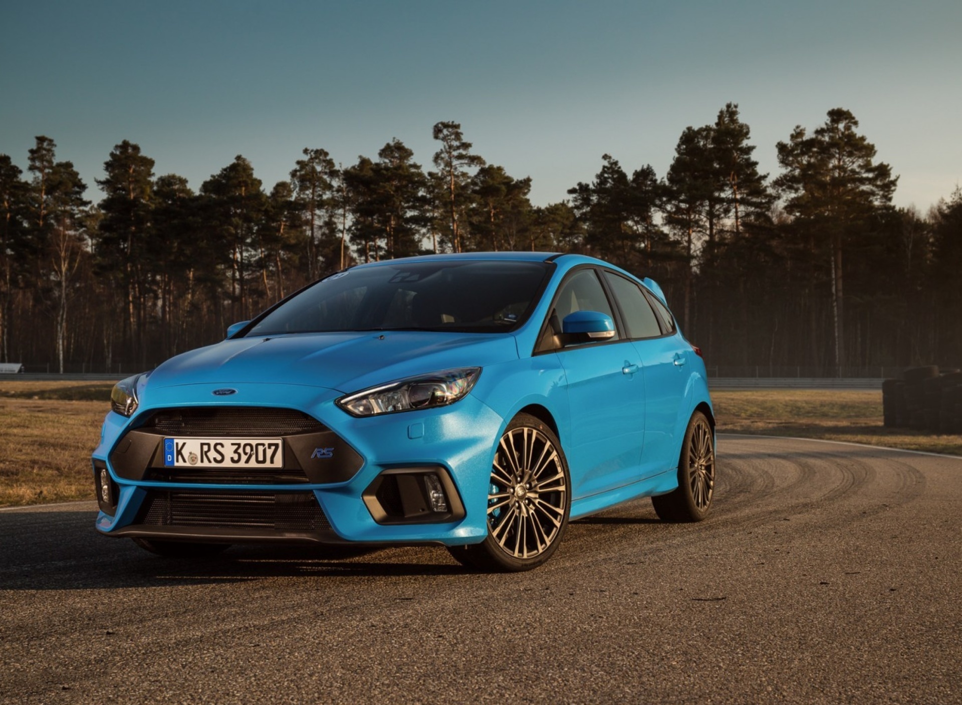 Ford Focus RS wallpaper 1920x1408
