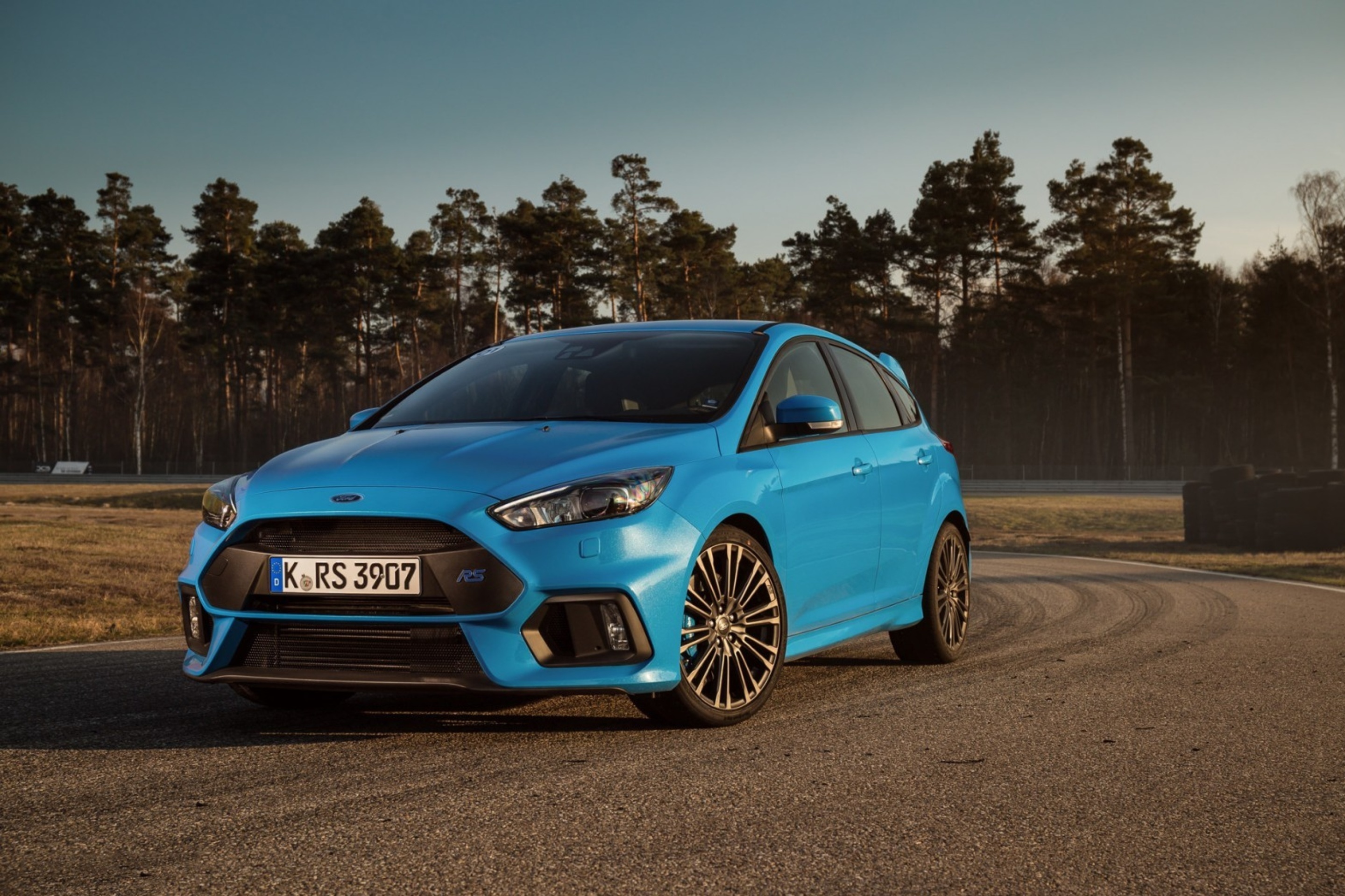 Ford Focus RS wallpaper 2880x1920