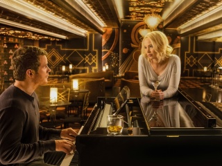 Обои Jennifer Lawrence and Chris Pratt in Passengers Film 320x240