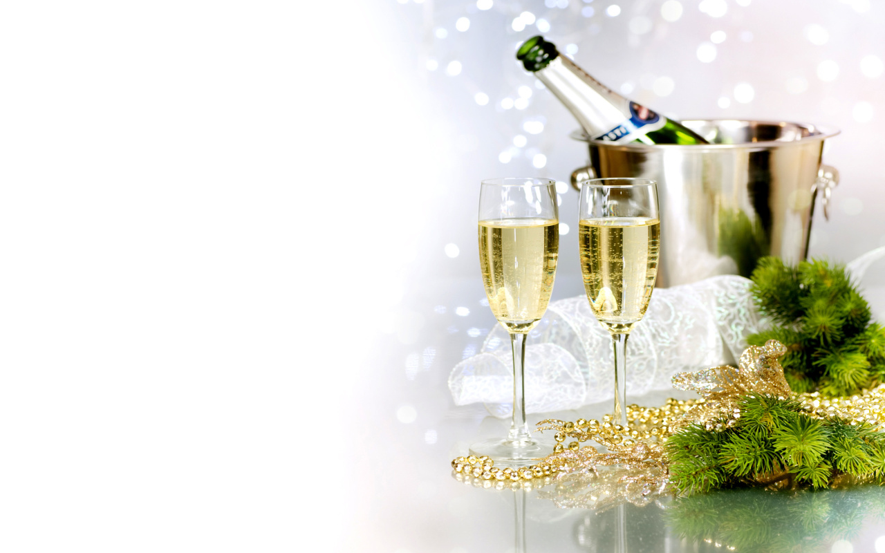 Das Champagne To Celebrate The New Year Wallpaper 1280x800
