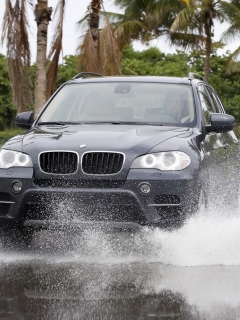 Fondo de pantalla Bmw X5 240x320