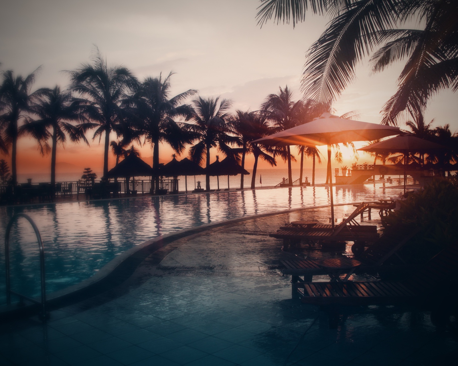 Paradise Beach Resort screenshot #1 1600x1280