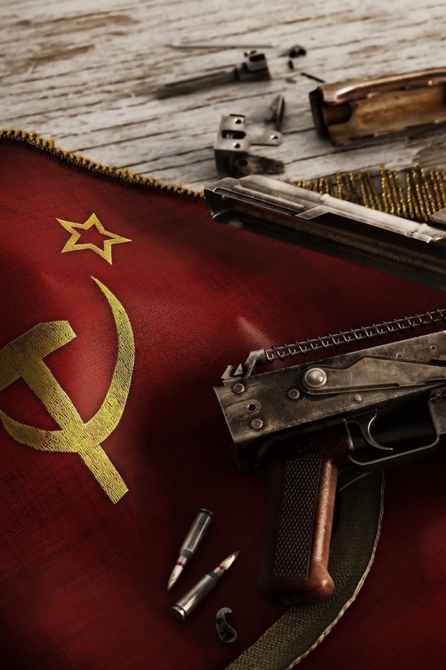 Fondo de pantalla USSR Flag and AK 47 Kalashnikov rifle 640x960