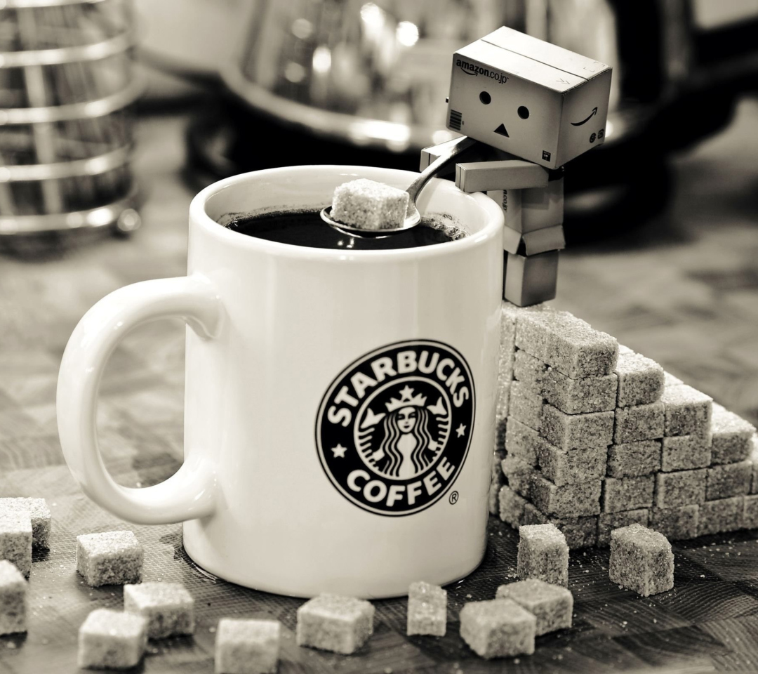Fondo de pantalla Danbo Loves Starbucks Coffee 1080x960
