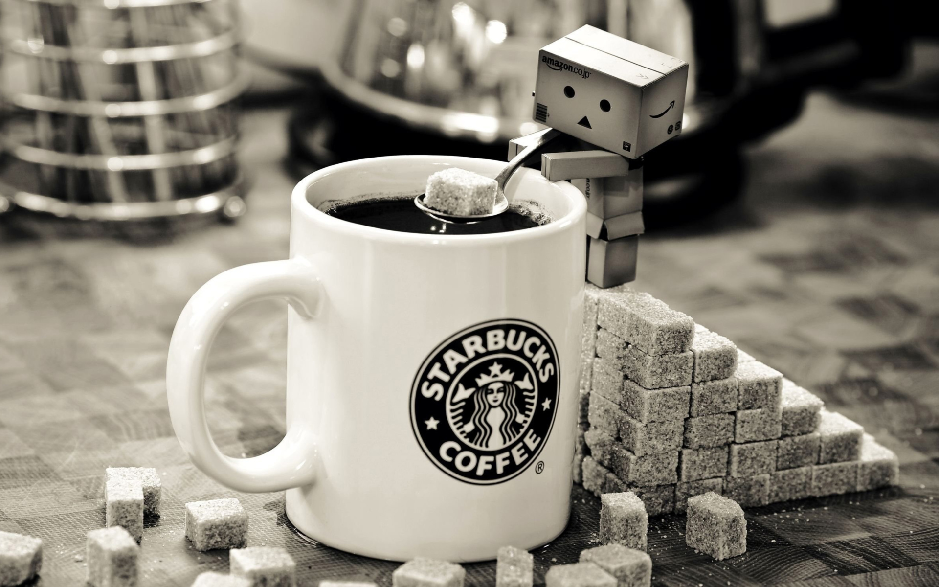 Screenshot №1 pro téma Danbo Loves Starbucks Coffee 1920x1200