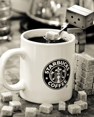 Danbo Loves Starbucks Coffee sfondi gratuiti per 640x1136