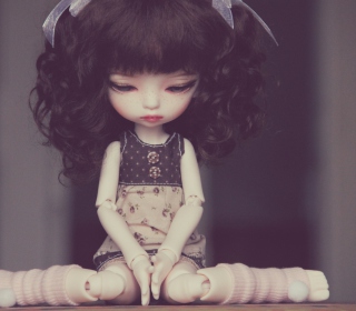 Cute Vintage Doll - Obrázkek zdarma pro 208x208