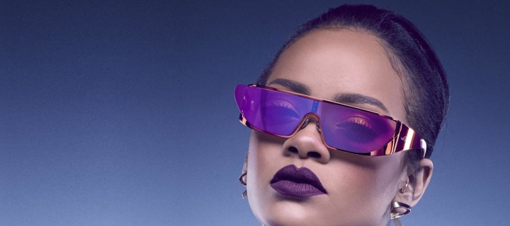 Обои Rihanna in Dior Sunglasses 720x320