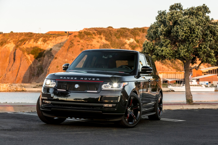 Das Range Rover STRUT with Grille Package Wallpaper