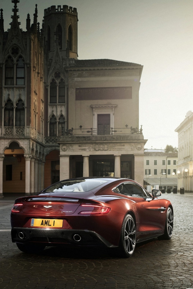 Screenshot №1 pro téma Aston Martin 640x960