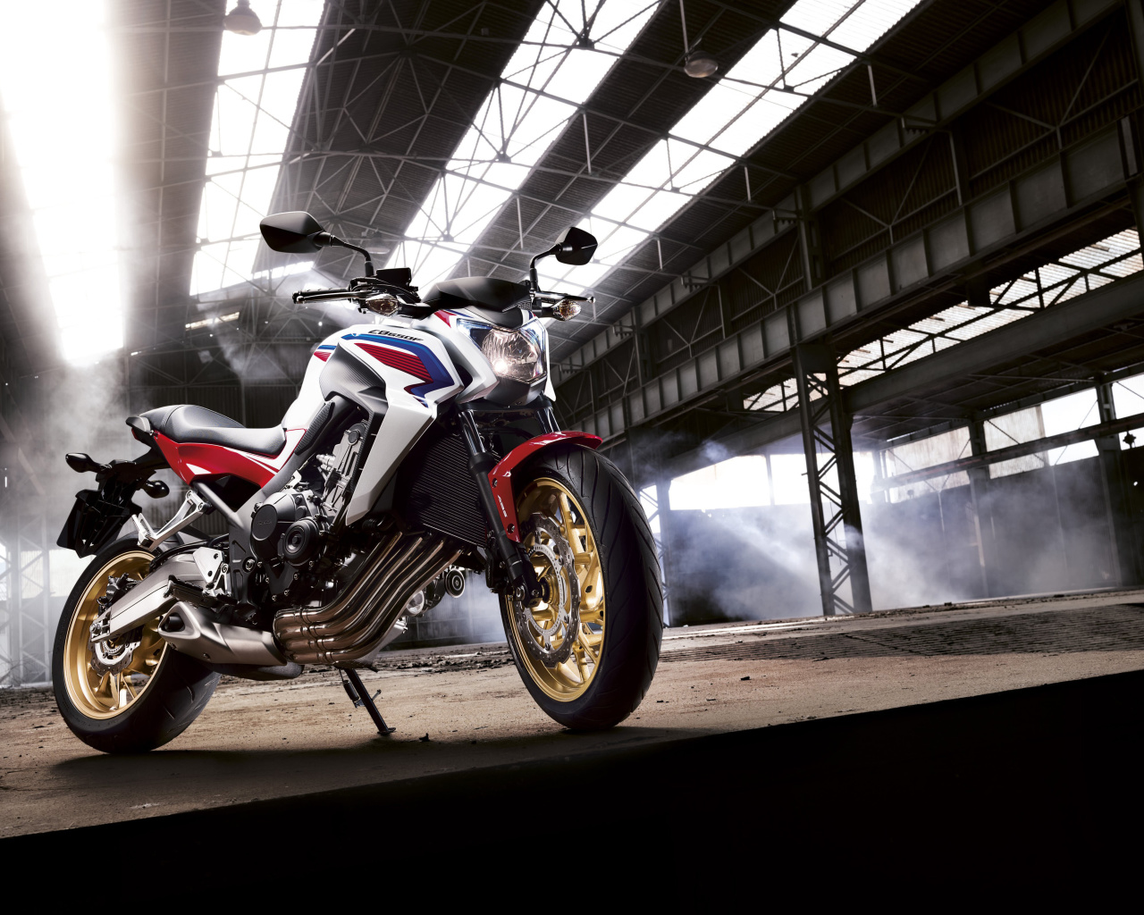 Sfondi Honda CB650 Custom Motorcycle 1280x1024