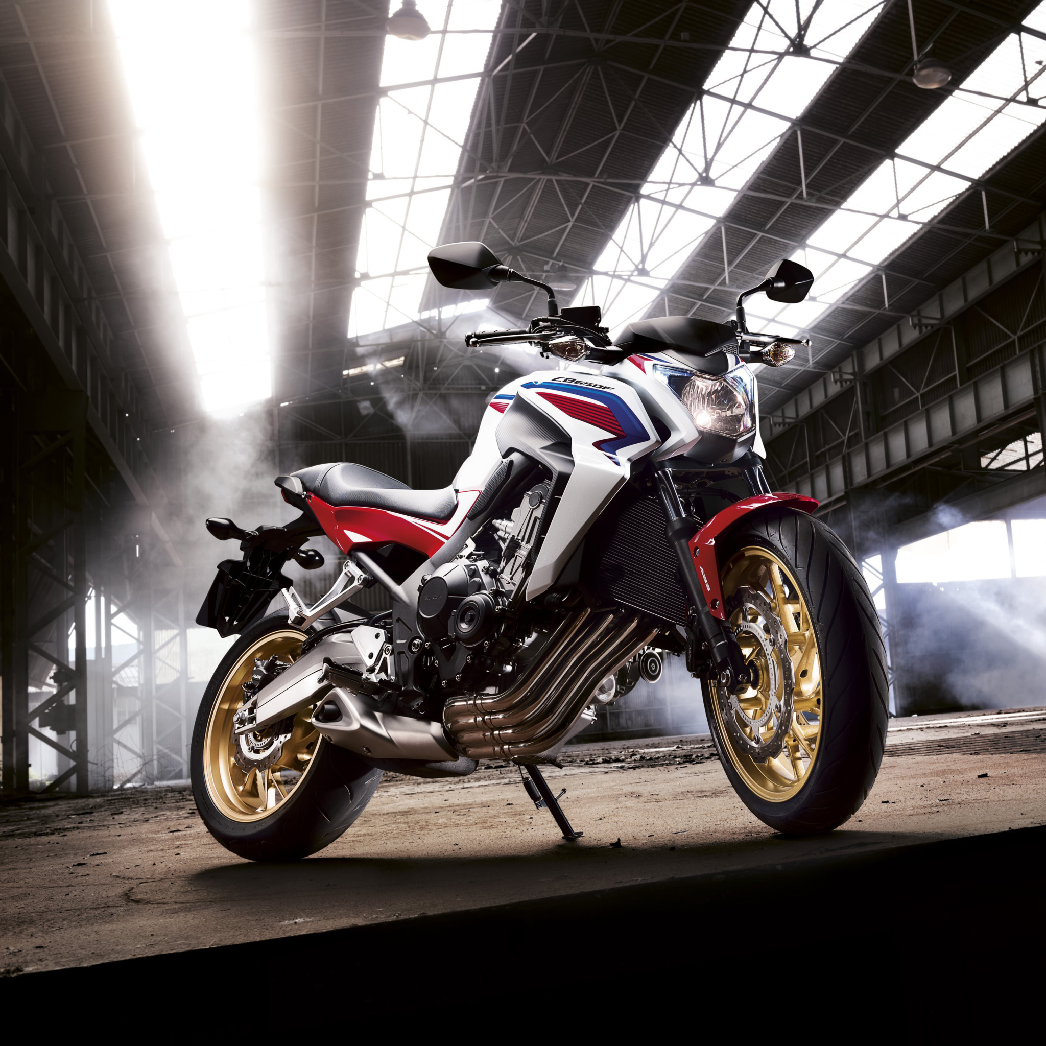 Sfondi Honda CB650 Custom Motorcycle 2048x2048