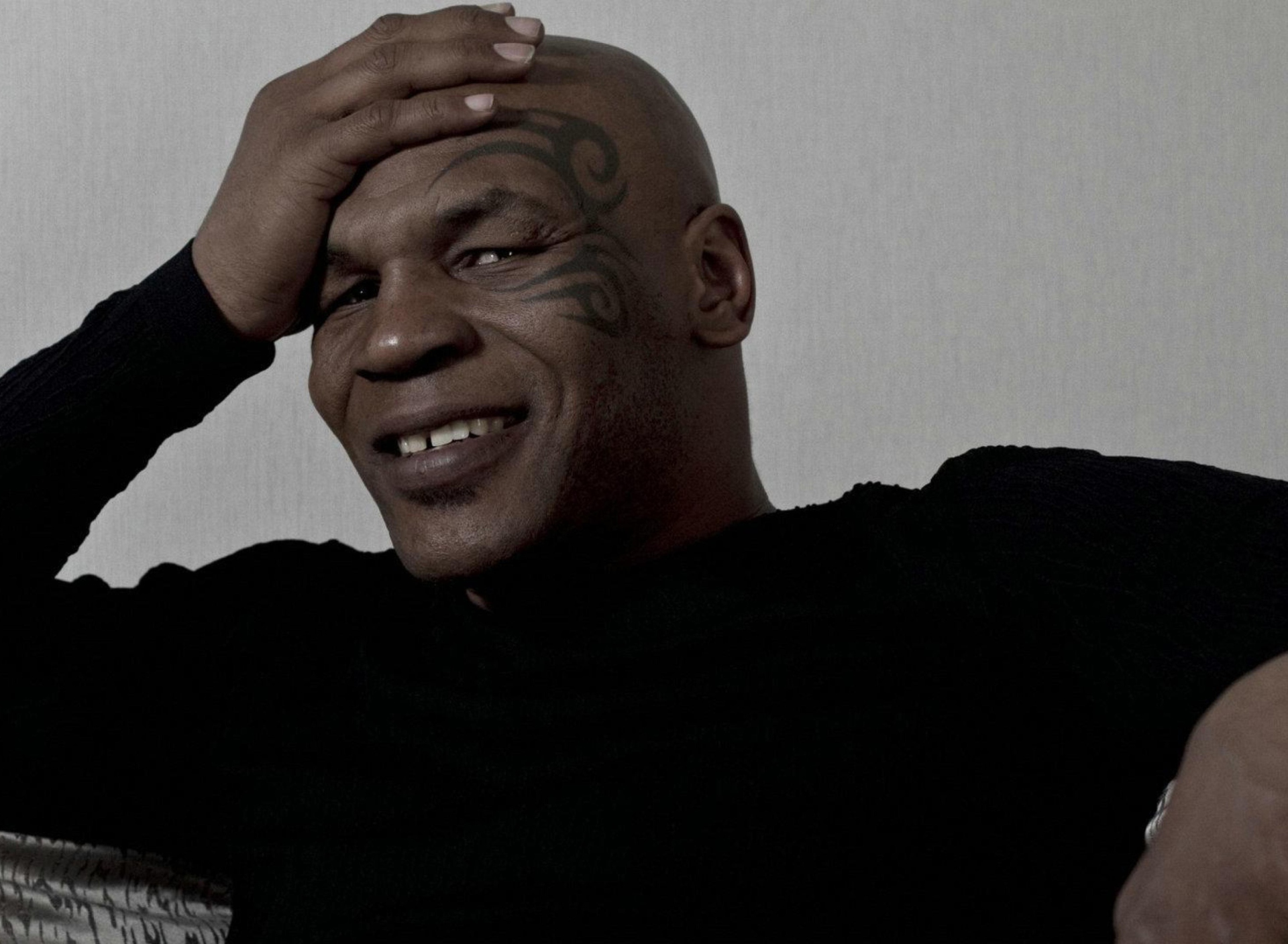 Screenshot №1 pro téma Mike Tyson 1920x1408