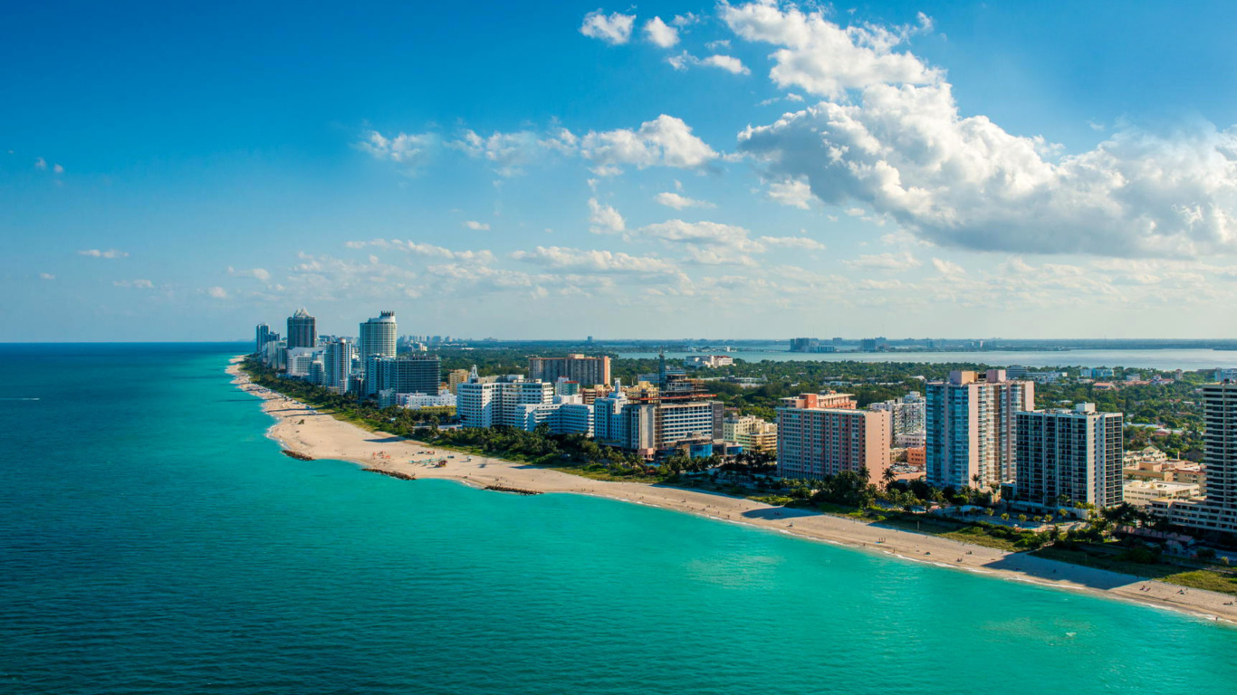 Das South Beach in Miami Wallpaper 1366x768