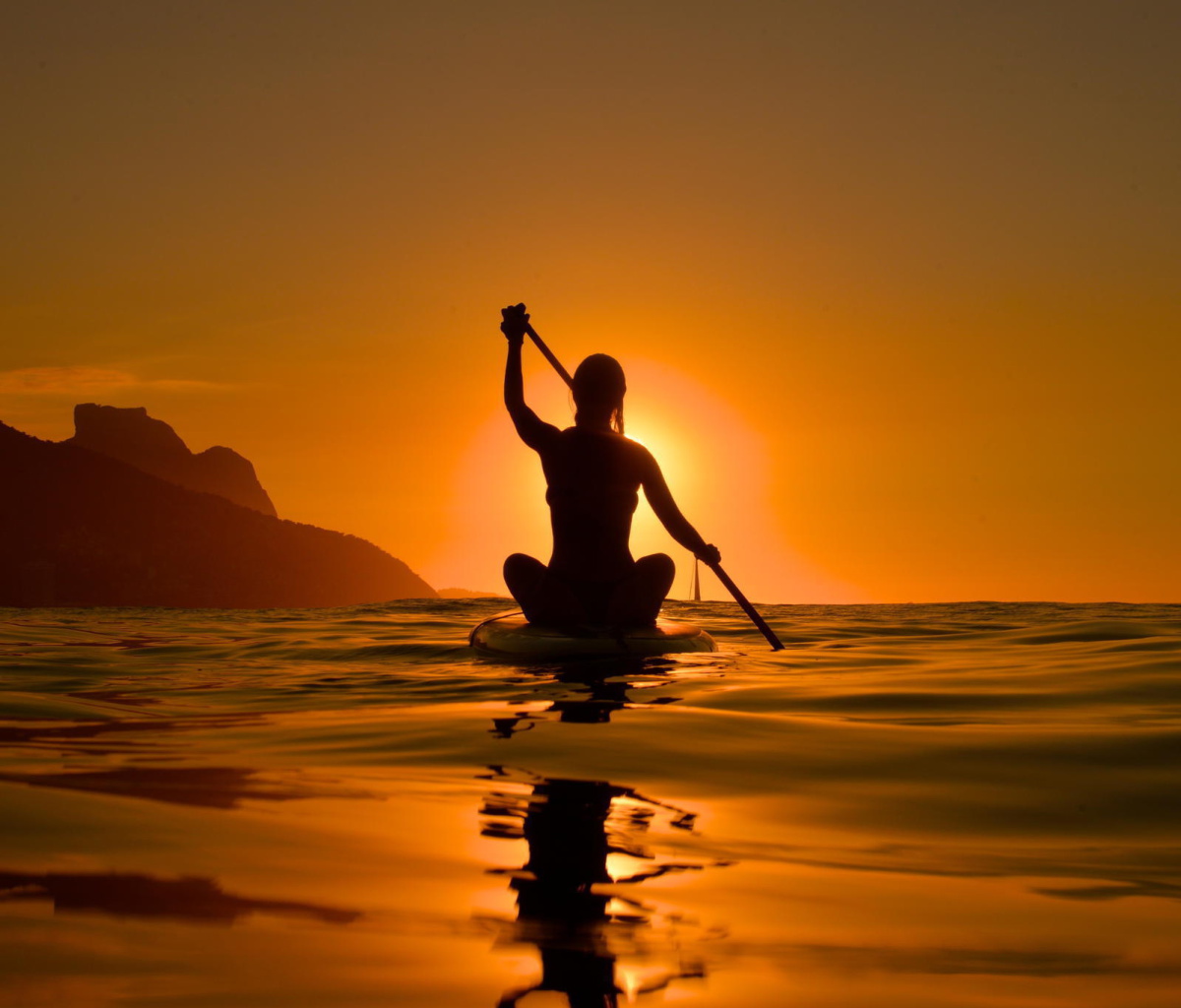 Sunset Surfer wallpaper 1200x1024