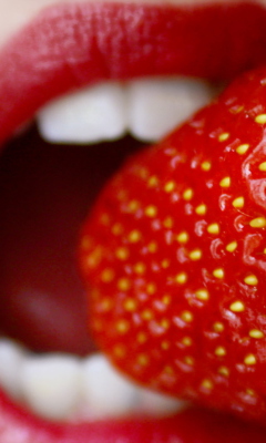 Tasty Strawberry screenshot #1 240x400