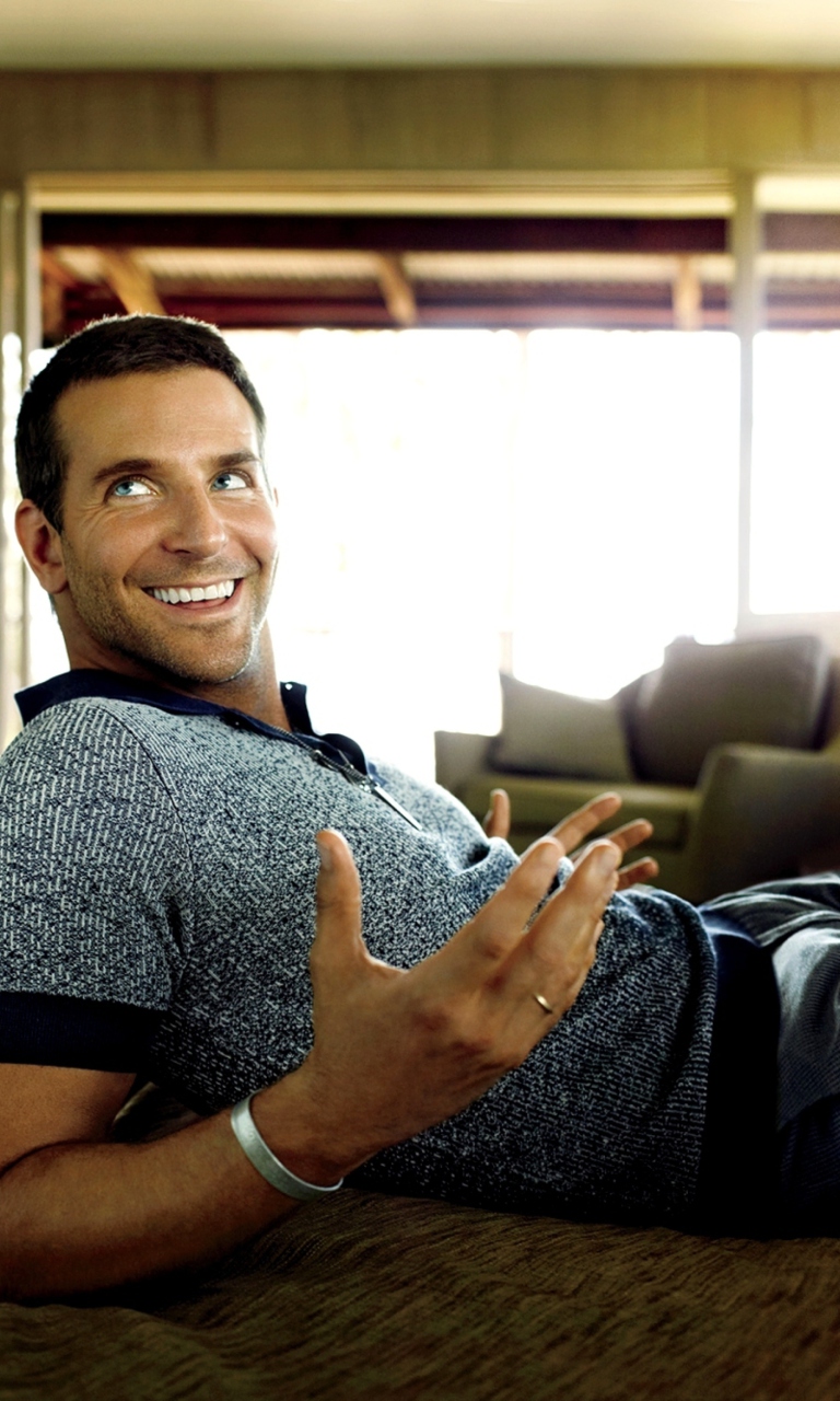 Bradley Cooper wallpaper 768x1280