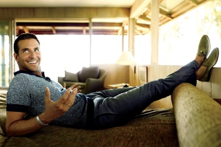 Bradley Cooper - Obrázkek zdarma pro Sony Xperia Z