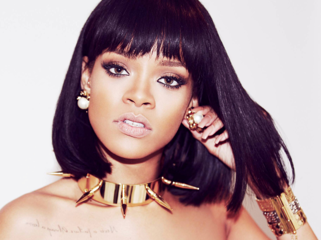 Das Beautiful Rihanna Wallpaper 640x480