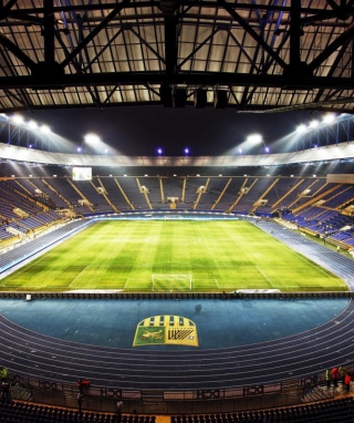 Kostenloses Metalist Stadium From Ukraine For Euro 2012 Wallpaper für Nokia Asha 305