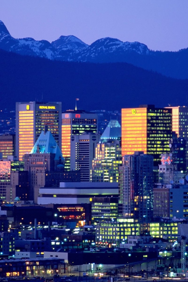 Screenshot №1 pro téma Vancouver Skyline 640x960