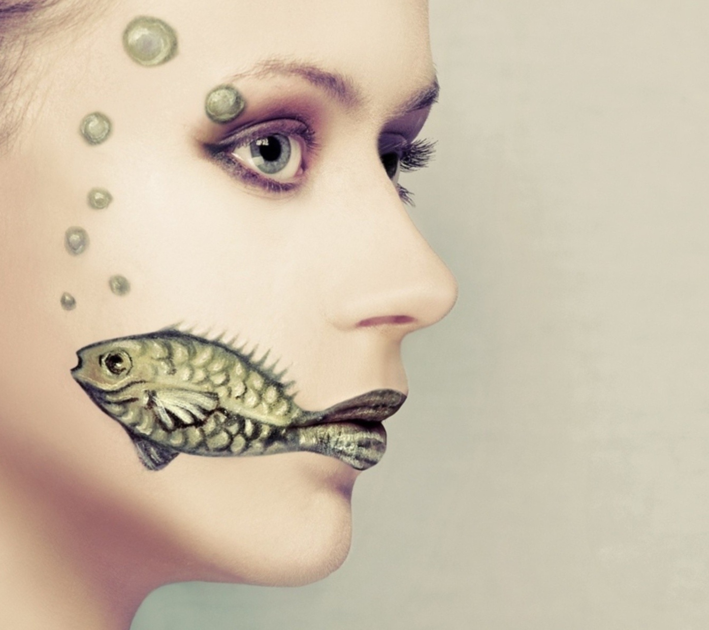 Fondo de pantalla Fish Face Art 1440x1280