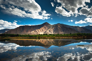 Beautiful Mountain Scenery HDR - Obrázkek zdarma pro 720x320