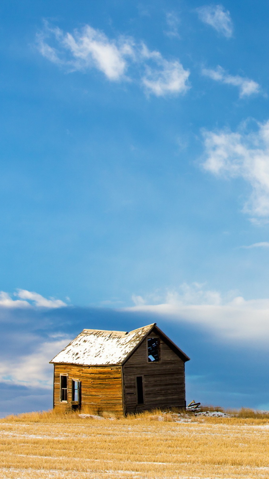 Fondo de pantalla Left House Under Blue Sky 1080x1920