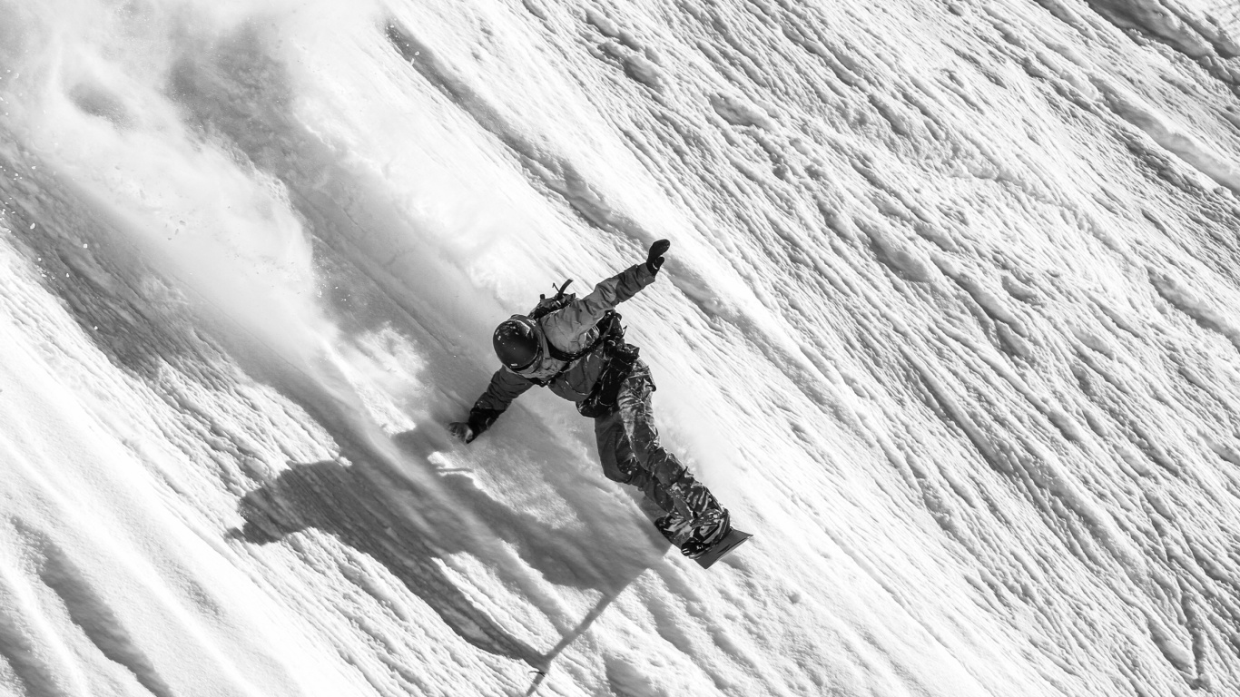 Das Snowboarder in Andorra Wallpaper 1366x768