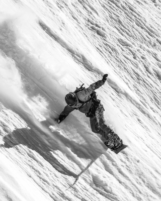 Snowboarder in Andorra - Obrázkek zdarma pro 128x160