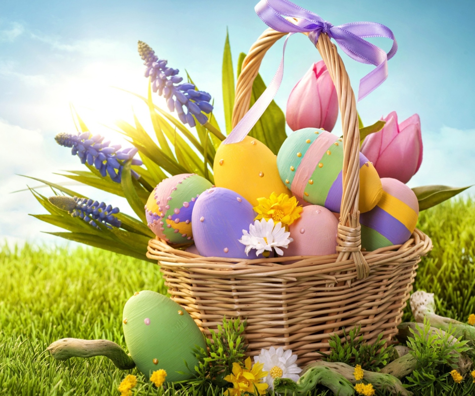 Обои Basket With Easter Eggs 960x800