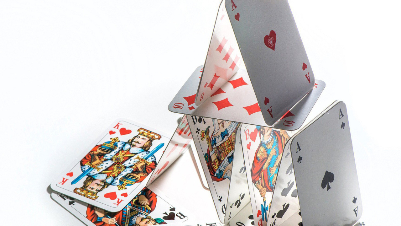 Das Deck of playing cards Wallpaper 1280x720