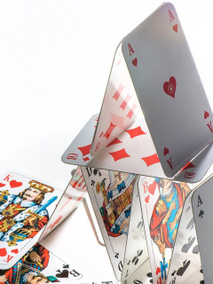 Fondo de pantalla Deck of playing cards 240x320