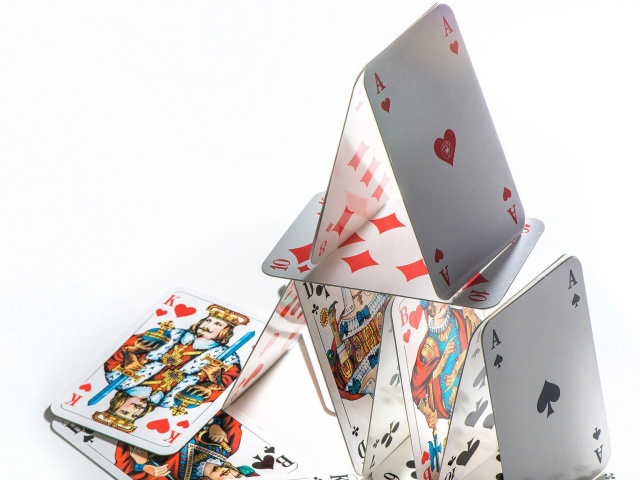 Deck of playing cards wallpaper 640x480