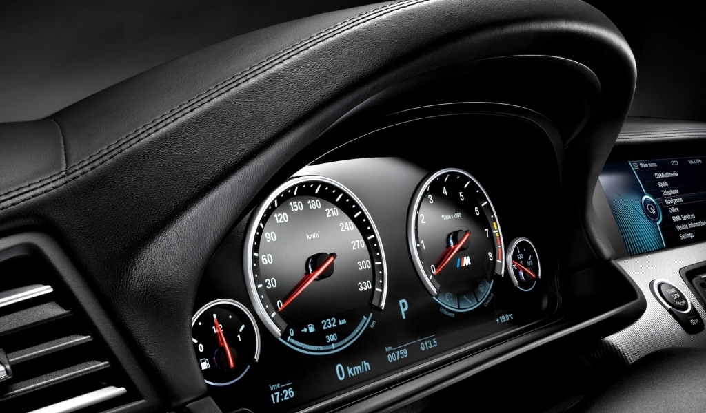 Fondo de pantalla BMW M3 E92 Speedo 1024x600