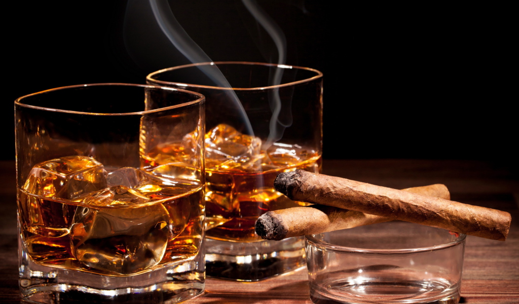 Fondo de pantalla Whisky & Cigar 1024x600