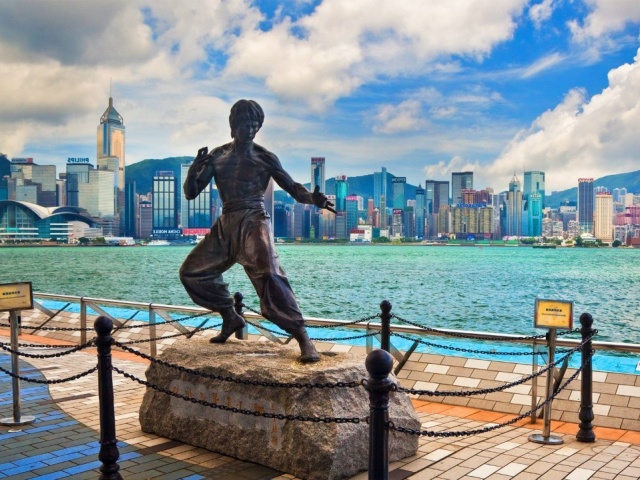 Fondo de pantalla Bruce Lee statue in Hong Kong 640x480