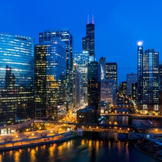 Snapchat Willis Tower in Chicago - Obrázkek zdarma pro iPad Air