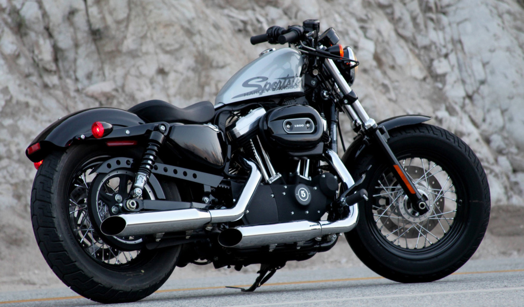 Harley Davidson Sportster 1200 wallpaper 1024x600